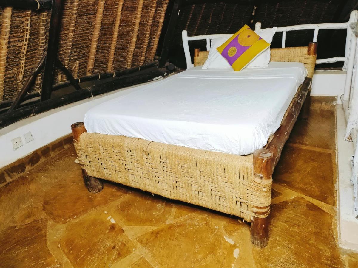 Upani In Diani Bed & Breakfast Diani Beach Dış mekan fotoğraf