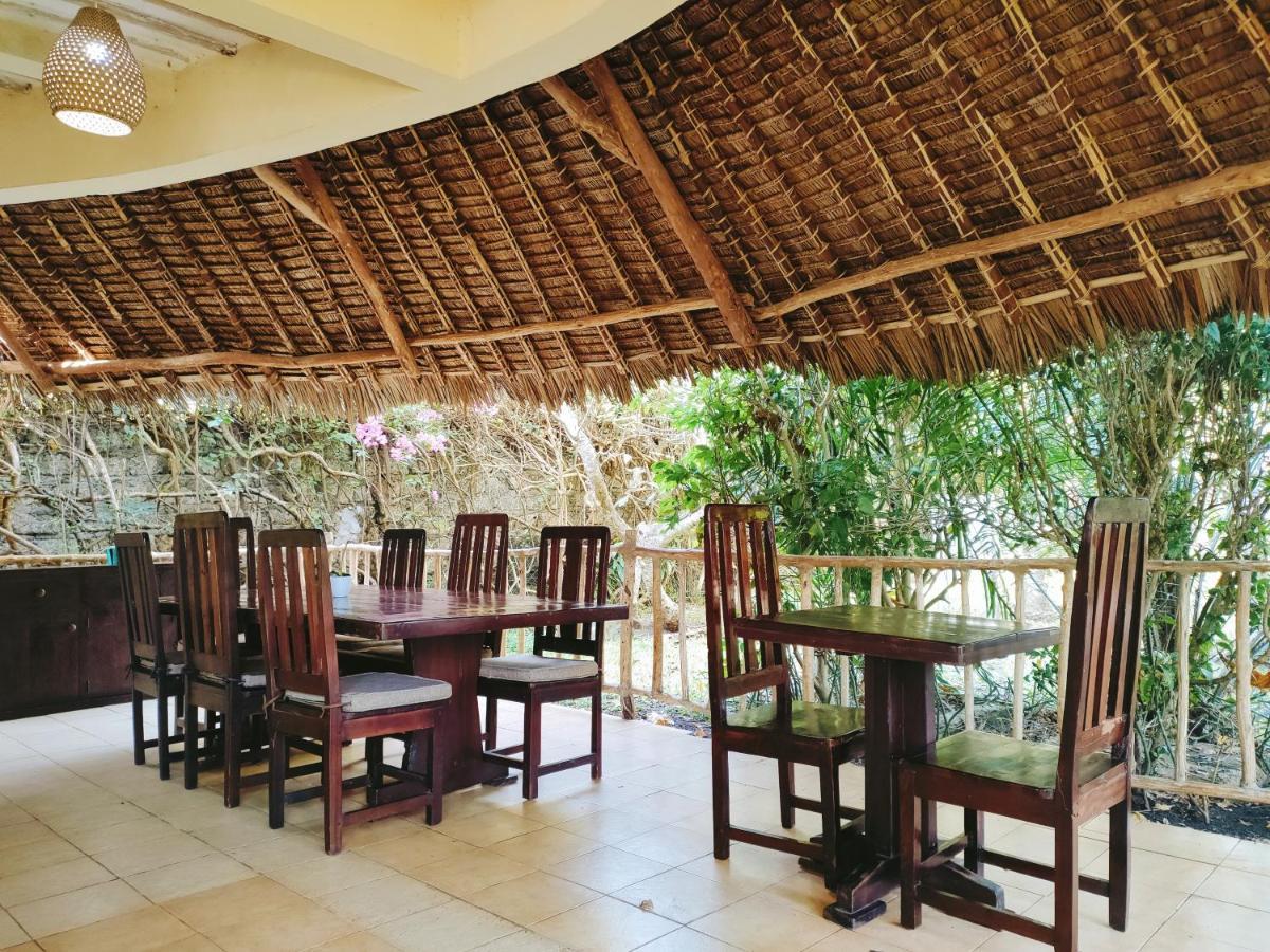 Upani In Diani Bed & Breakfast Diani Beach Dış mekan fotoğraf