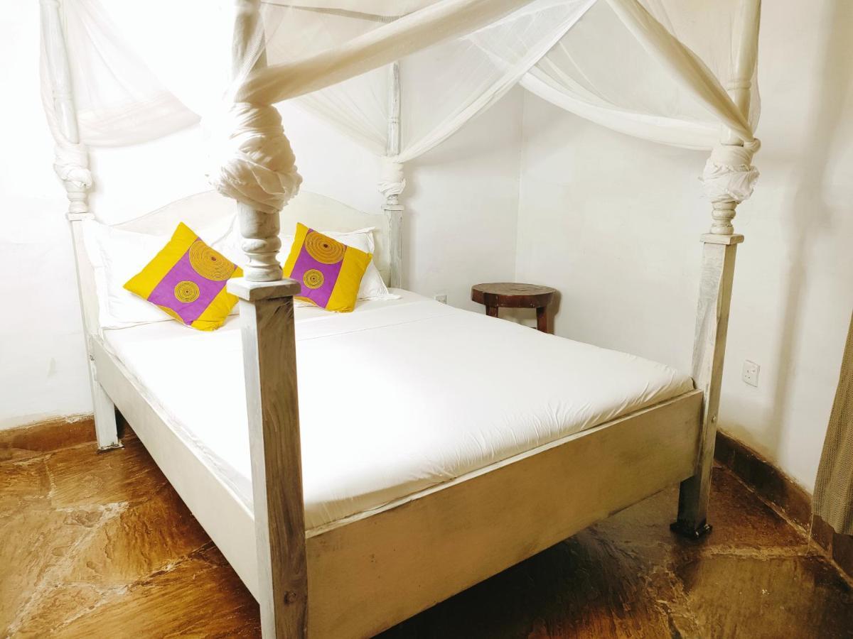 Upani In Diani Bed & Breakfast Diani Beach Dış mekan fotoğraf