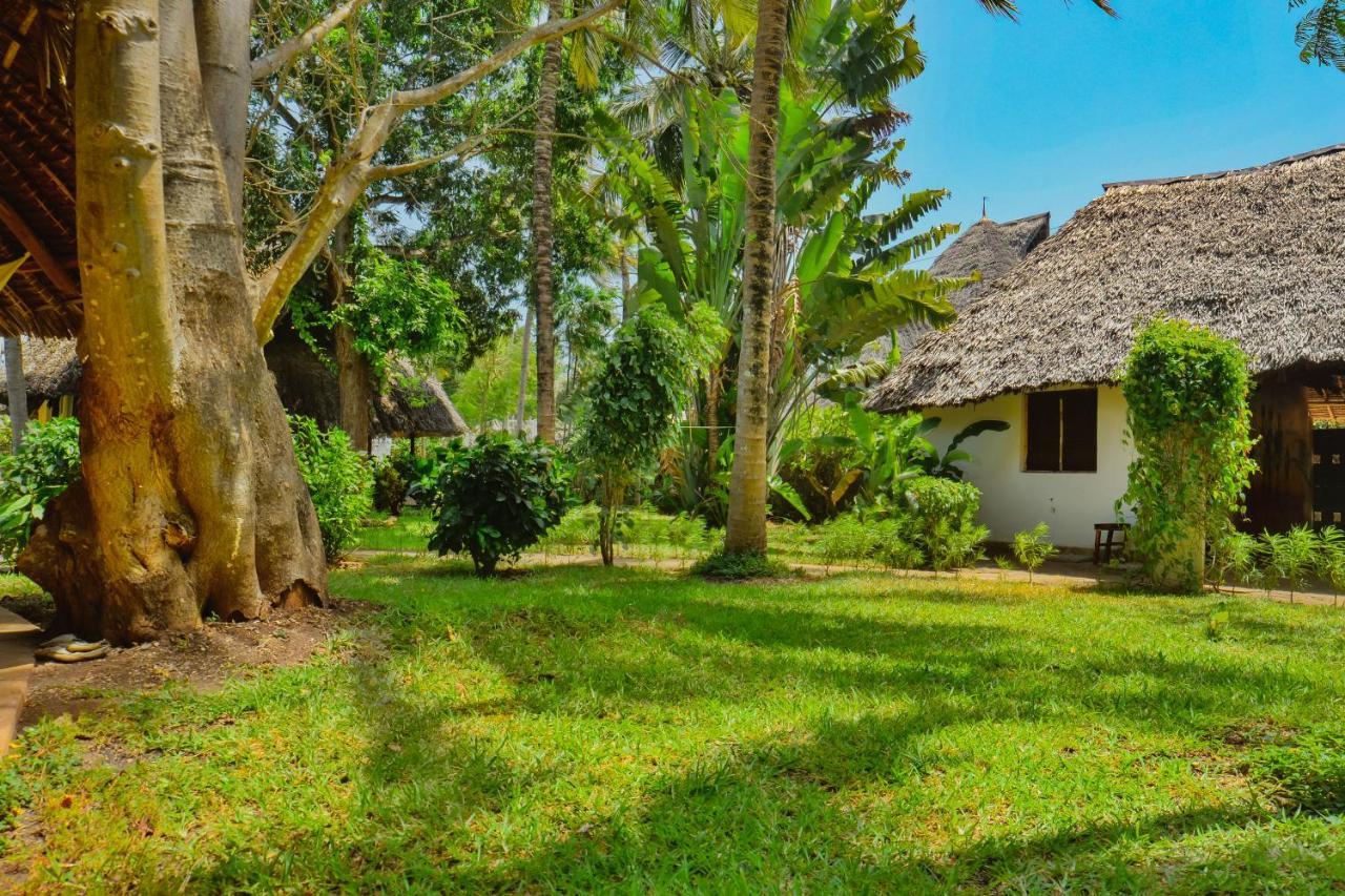 Upani In Diani Bed & Breakfast Diani Beach Dış mekan fotoğraf