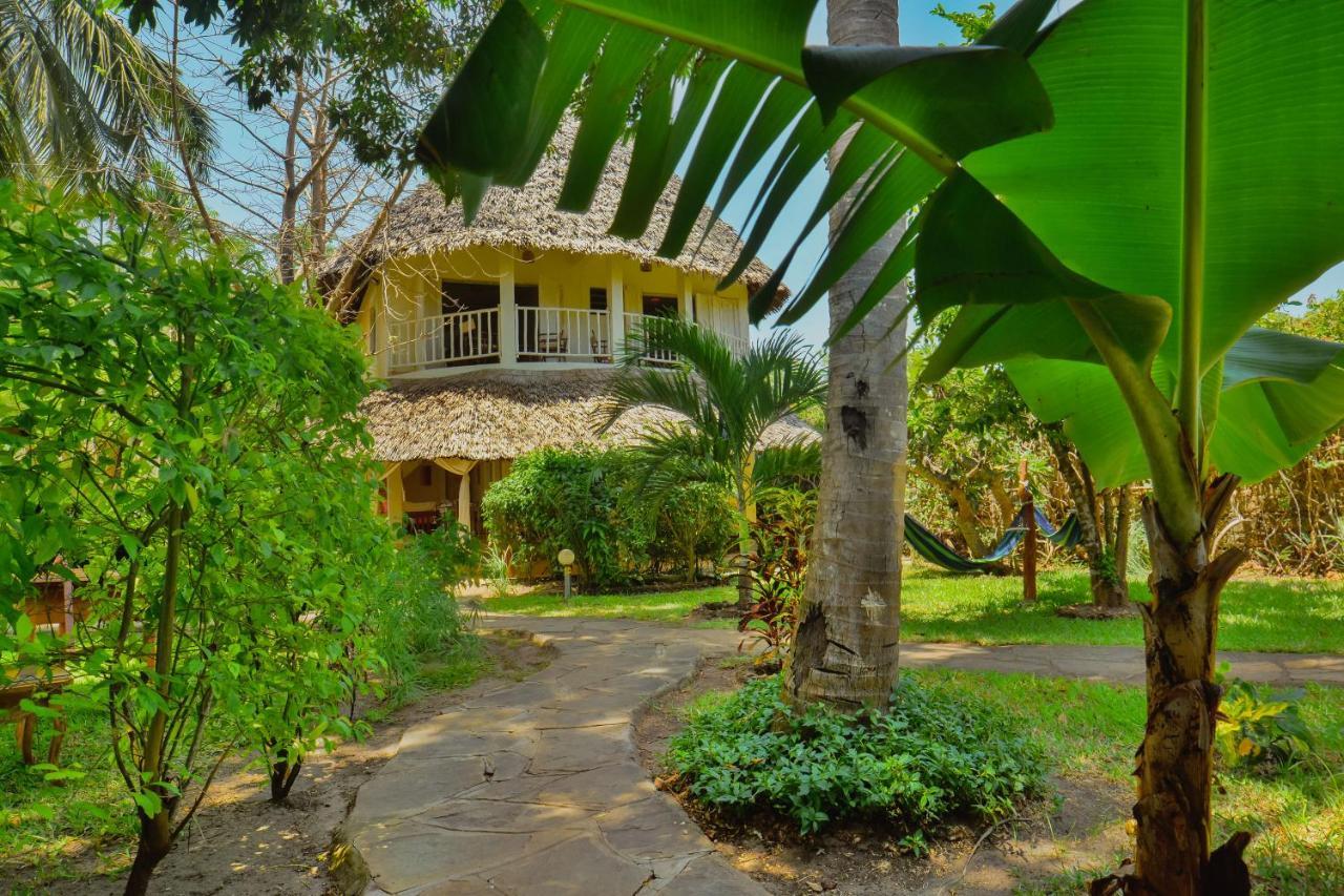 Upani In Diani Bed & Breakfast Diani Beach Dış mekan fotoğraf