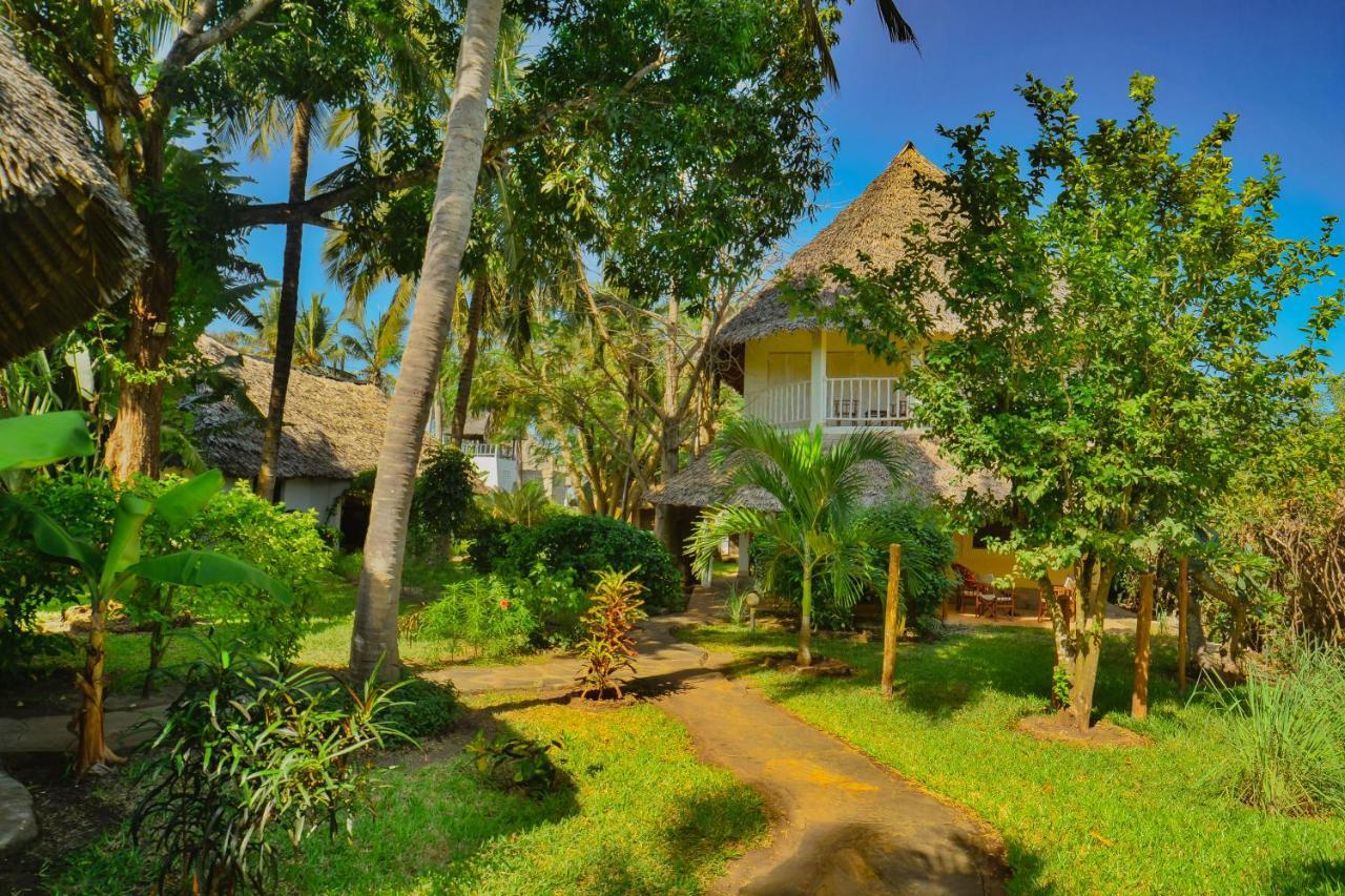 Upani In Diani Bed & Breakfast Diani Beach Dış mekan fotoğraf