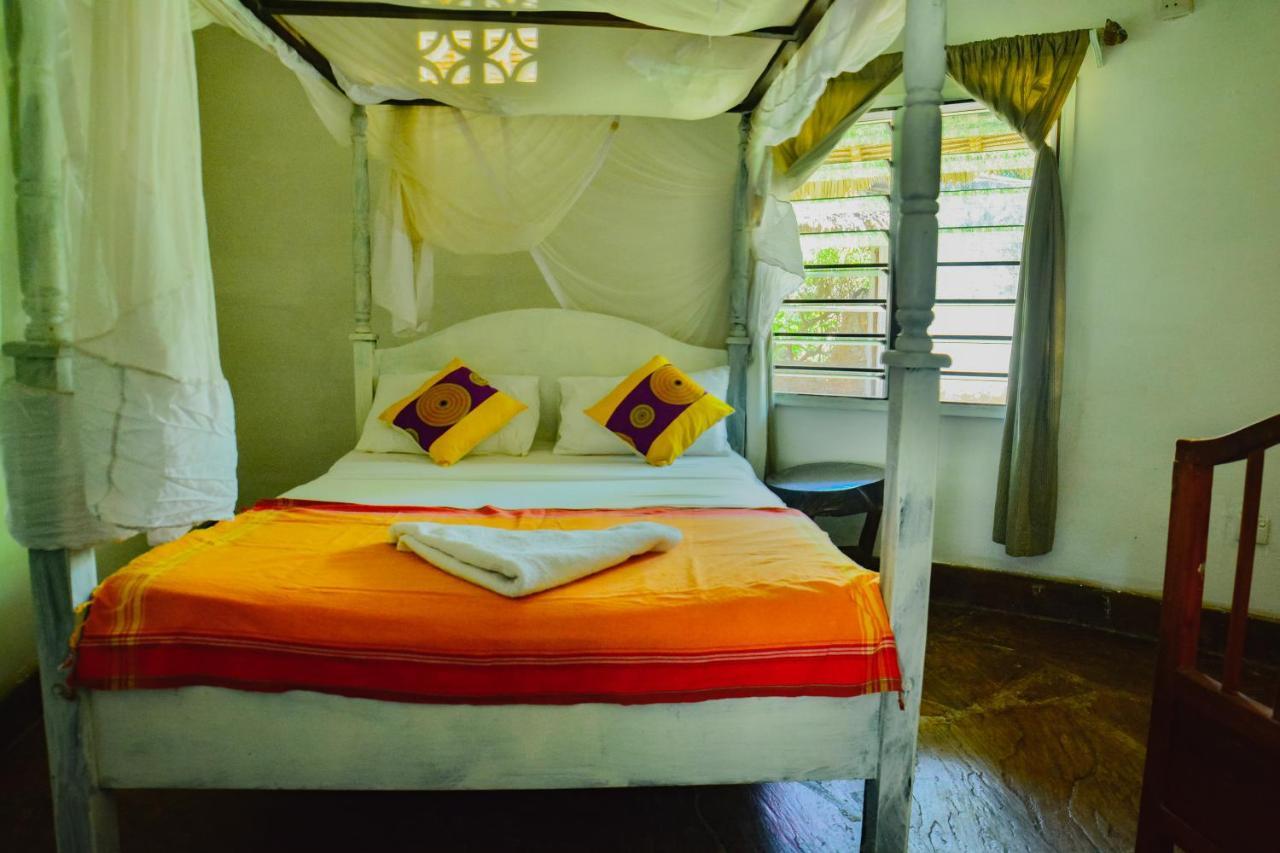 Upani In Diani Bed & Breakfast Diani Beach Dış mekan fotoğraf