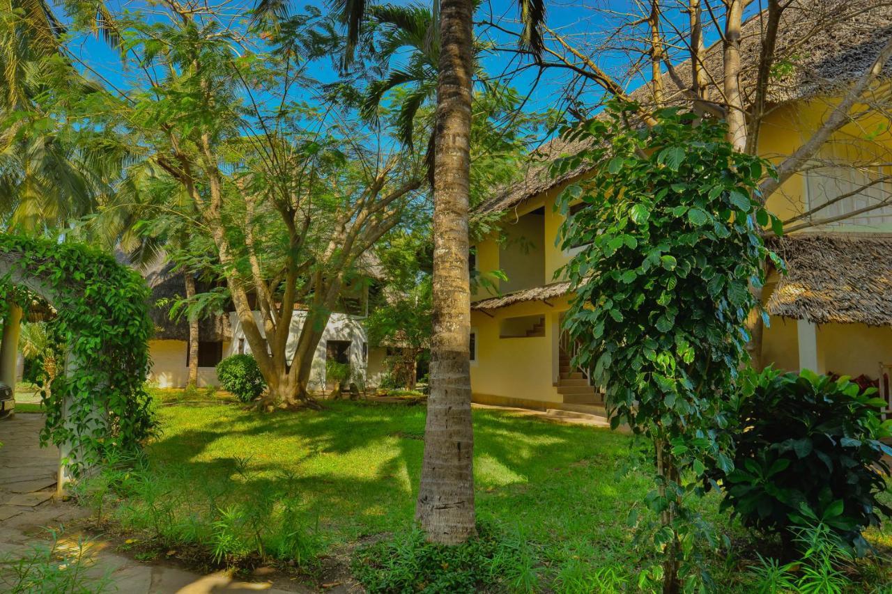 Upani In Diani Bed & Breakfast Diani Beach Dış mekan fotoğraf